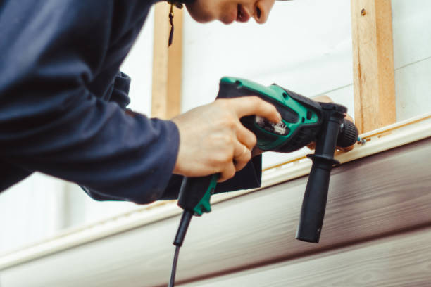 Affordable siding repair and maintenance services in Sheldon, TX